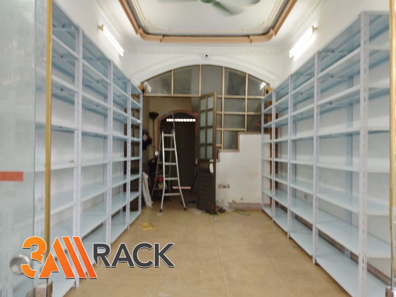 ke-sat-V-mau-trang-de-hang