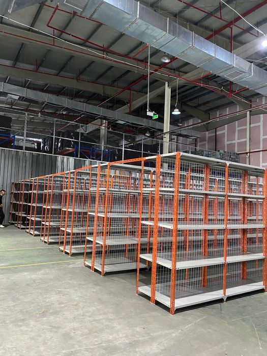 Kệ kho hàng logistic