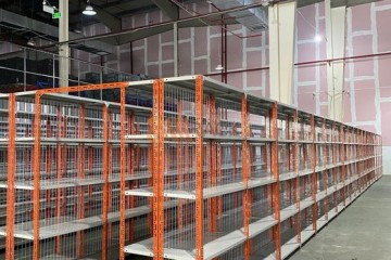 Kệ sắt kho hàng Logistic tại Hà Nội