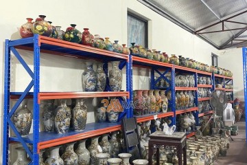 Kệ Sắt Trung Tải Để Đồ Gốm Sứ Tại Hà Nội – Giải Pháp Lưu Trữ An Toàn, Tối Ưu Không Gian